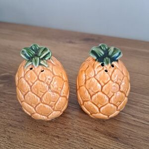 Vintage Pineapple Salt and Pepper Shakers Ceramic Made in Japan With Stoppers
